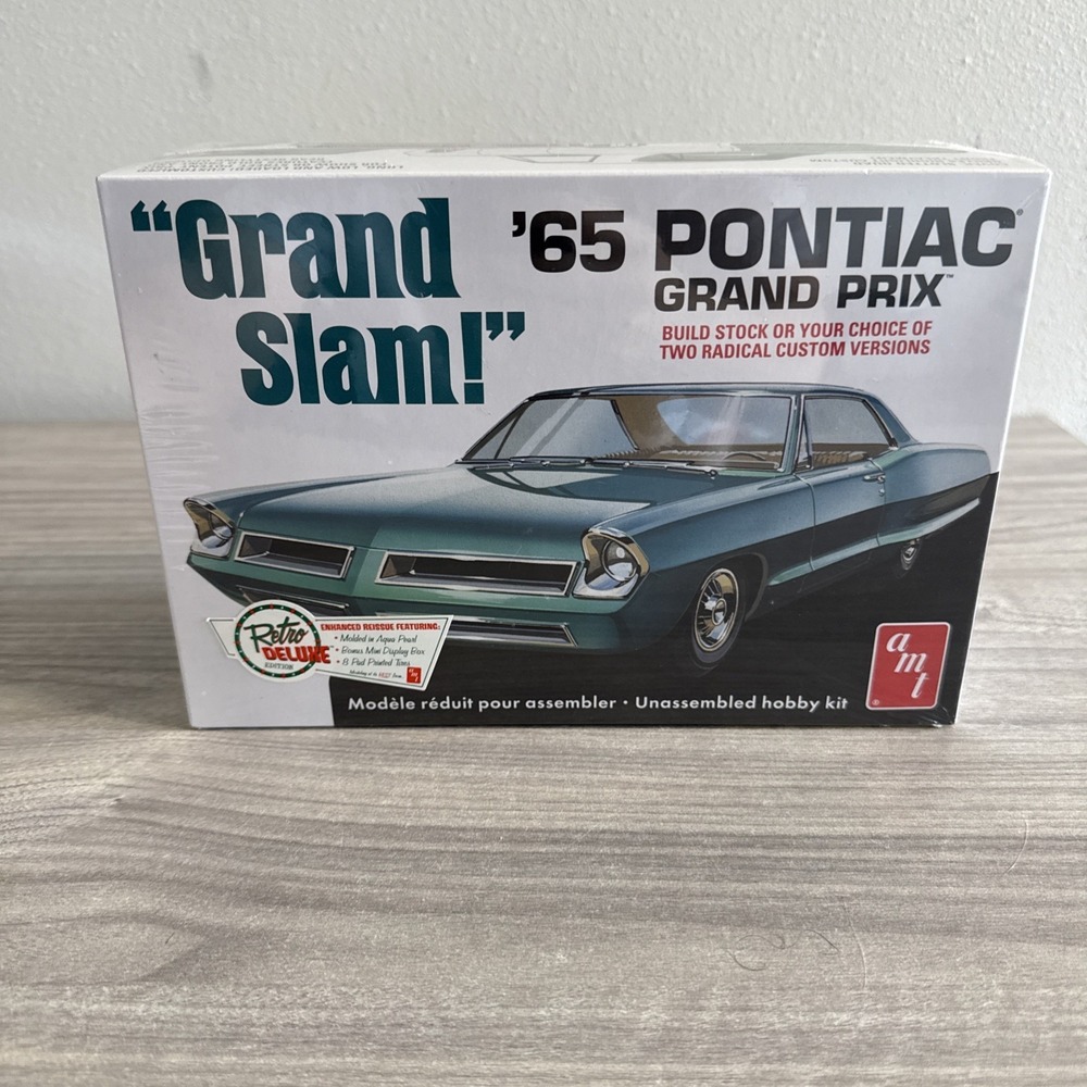 AMT/ERTL  "GRAND SLAM!" 65 PONTIAC GRAND PRIX  MODEL KIT FACTORY SEALED